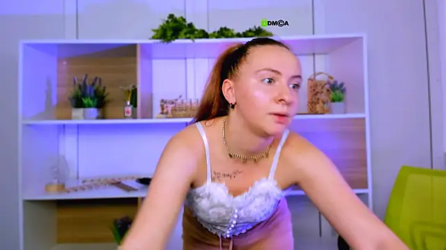 mila glow1 online show from 09-08-25, 04:28