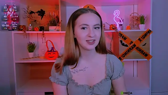 mila glow1 online show from 10-30-25, 08:28