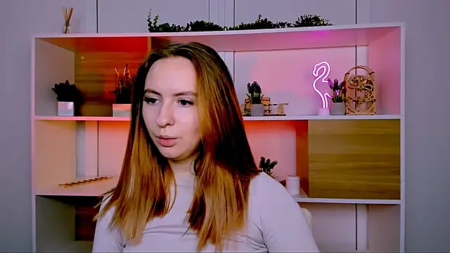 mila glow1 online show from 11-07-25, 07:18