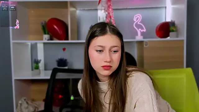 Snapshot of mila_glow1 chatting on 02-22-26, 06:49 mila glow1 online show from 02-22-26, 06:49