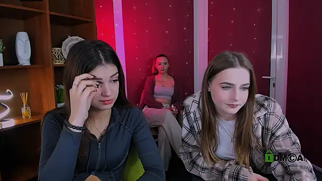 mila glow1 online show from 11-17-25, 05:55