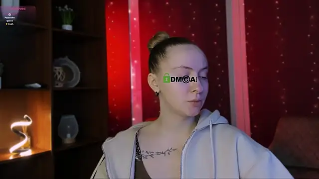 mila glow1 online show from 11-26-25, 05:51