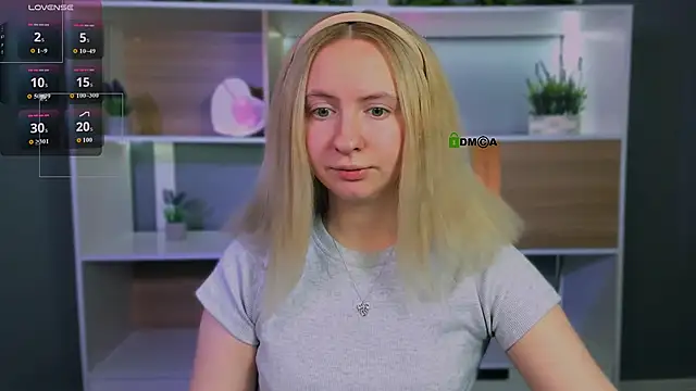 mila glow1 online show from 04-27-26, 07:01