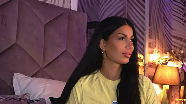 EvaRhea online show from 03-05-26, 03:58