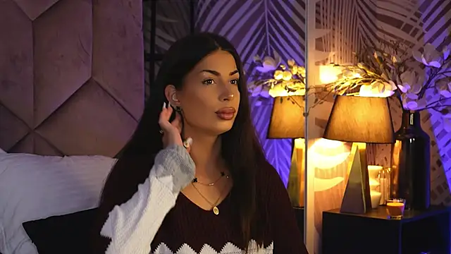 EvaRhea online show from 11-04-25, 03:54