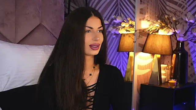 EvaRhea online show from 11-03-25, 03:56