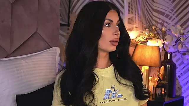 EvaRhea online show from 02-05-26, 03:57