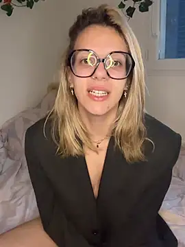 DouceAngela69 online show from 03-03-26, 05:53