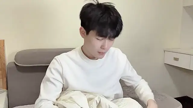 xiaoyang5200 online show from 12-16-25, 03:38