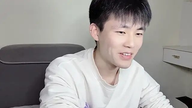 xiaoyang5200 online show from 11-01-25, 04:12