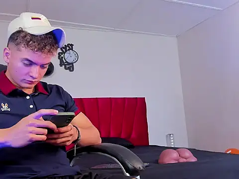 paull george online show from 10-11-25, 03:02