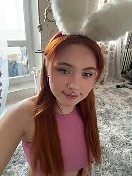 LunaMillie online show from 04-02-26, 10:22