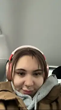 LunaMillie online show from 01-09-26, 10:22