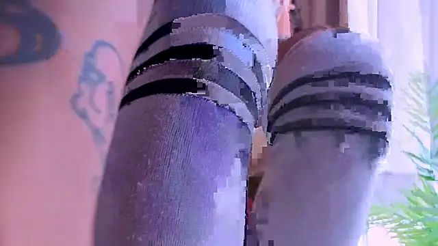 Jess tattoo11 online show from 05-06-26, 05:17