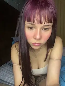 Snapshot of maruu1000 chatting on 06-15-26, 04:56 maruu1000 online show from 06-15-26, 04:56