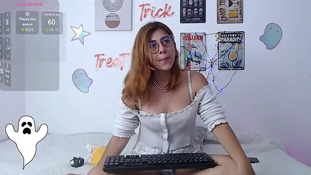 Laramucci online show from 10-11-25, 03:57