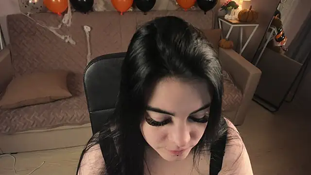 SandraEleson online show from 10-25-25, 05:50