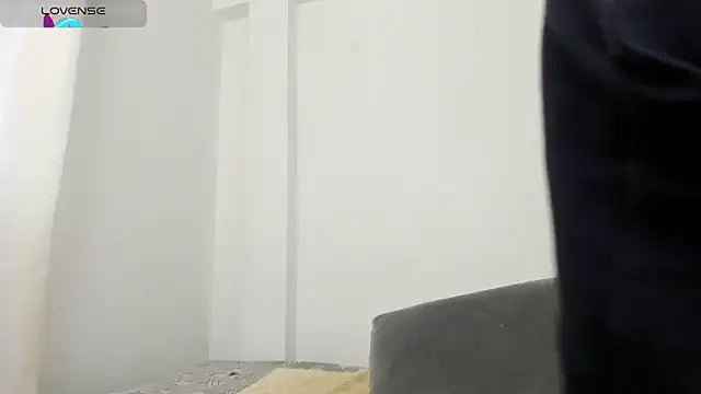 Ebony danik online show from 10-31-25, 06:48