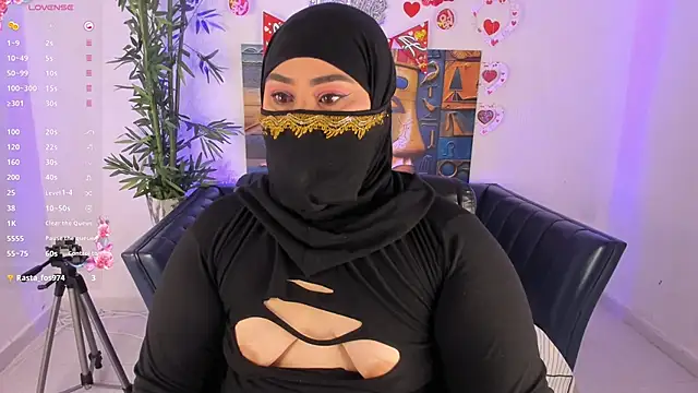 samanee konn online show from 04-29-26, 07:09