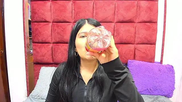 AANGELADIAZZ online show from 11-08-25, 02:04