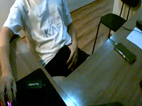 Novinhopirocudo07 online show from 06-11-26, 10:07
