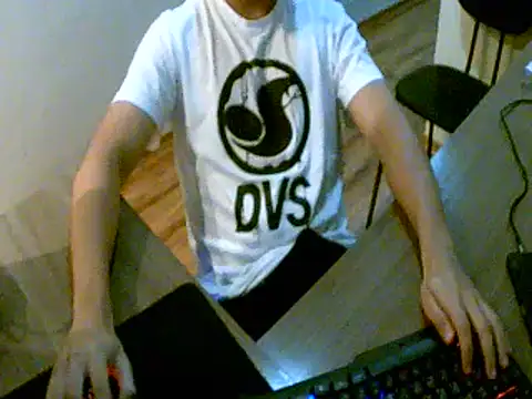 Novinhopirocudo07 online show from 06-24-26, 03:49