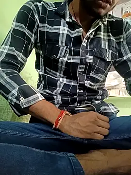 Snapshot of uniquesexyboy5689 chatting on 10-21-25, 07:41 uniquesexyboy5689 online show from 10-21-25, 07:41