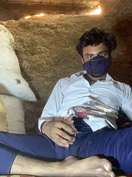 Snapshot of uniquesexyboy5689 chatting on 02-23-26, 11:00 uniquesexyboy5689 online show from 02-23-26, 11:00