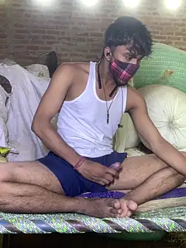 uniquesexyboy5689 online show from 05-15-26, 08:01