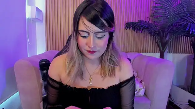 Jenny Wolridge  online show from 10-08-25, 05:35