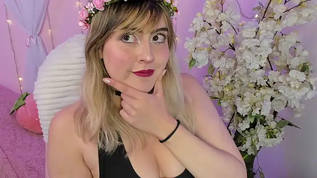 Jenny Wolridge  online show from 02-19-26, 03:25