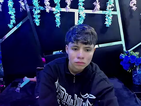 Snapshot of Bruno_Cruzz chatting on 09-14-25, 02:34 Bruno Cruzz online show from 09-14-25, 02:34