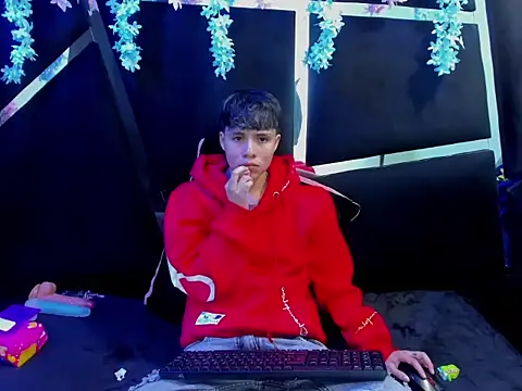 Snapshot of Bruno_Cruzz chatting on 09-13-25, 03:06 Bruno Cruzz online show from 09-13-25, 03:06