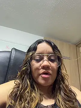 Sky Junne online show from 04-05-26, 05:52