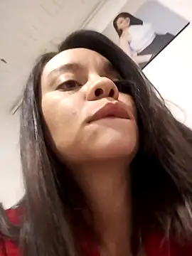 Sky Junne online show from 09-11-25, 04:01