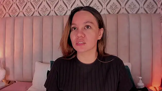 Sky Junne online show from 04-01-26, 06:05