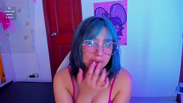 sophiievv online show from 03-04-26, 07:21