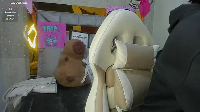 sophiievv online show from 11-23-25, 08:08