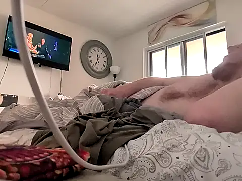 Snapshot of Chffbhf chatting on 11-17-25, 03:38 Chffbhf online show from 11-17-25, 03:38