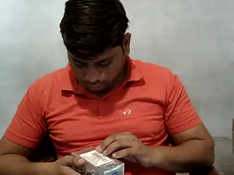 Ajmersingh335512 online show from 10-28-25, 08:02