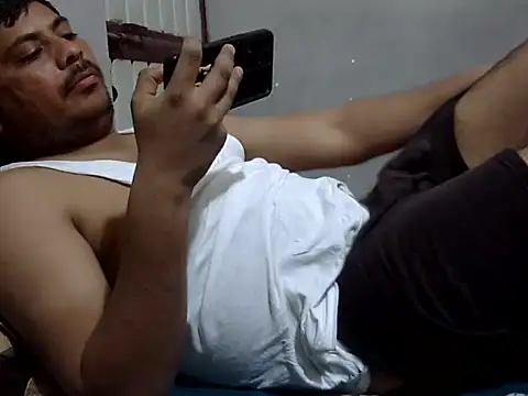 Snapshot of Ajmersingh335512 chatting on 02-22-26, 03:24 Ajmersingh335512 online show from 02-22-26, 03:24