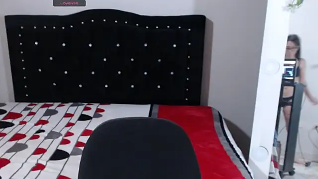 Coraline Playful online show from 11-15-25, 06:56