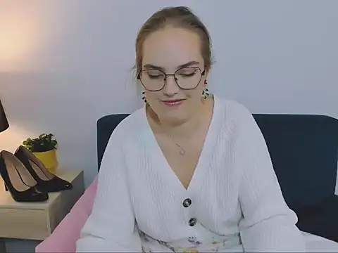 AliceCrazy69 online show from 12-02-25, 04:19