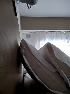 lauflor online show from 02-21-26, 01:02