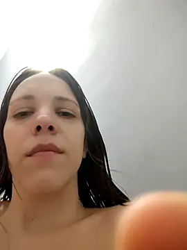 Snapshot of lauflor chatting on 03-23-26, 11:43 lauflor online show from 03-23-26, 11:43