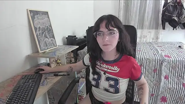 AfroditaLeclair online show from 06-14-26, 05:08
