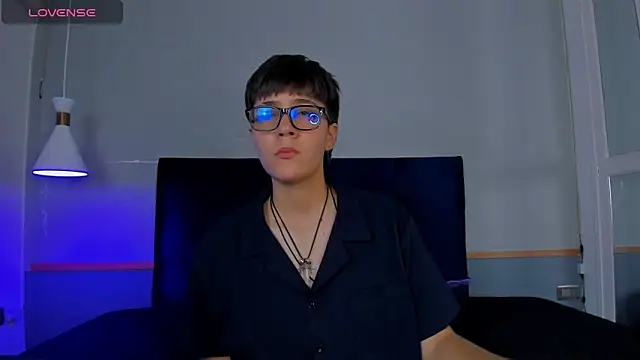 Tsuki Maru online show from 11-17-25, 08:35