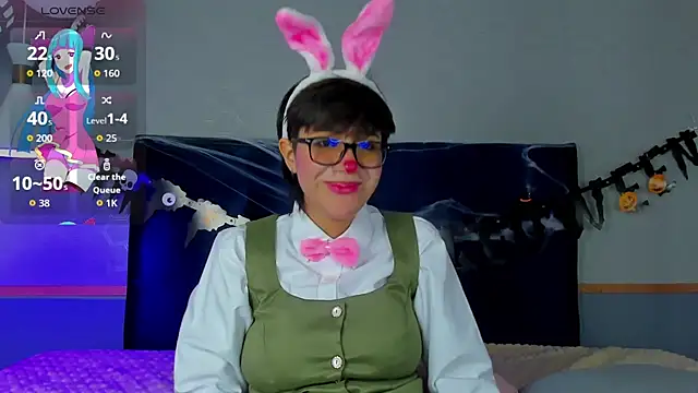 Tsuki Maru online show from 10-31-25, 04:25