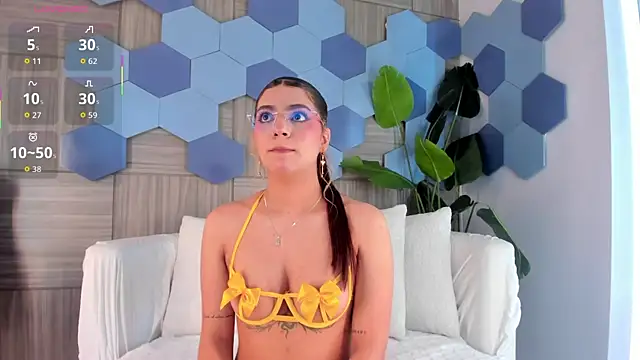 MilaGrace1 online show from 02-24-26, 10:38