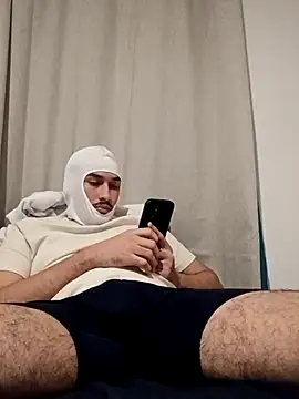 Jadriel23 online show from 09-30-25, 05:02